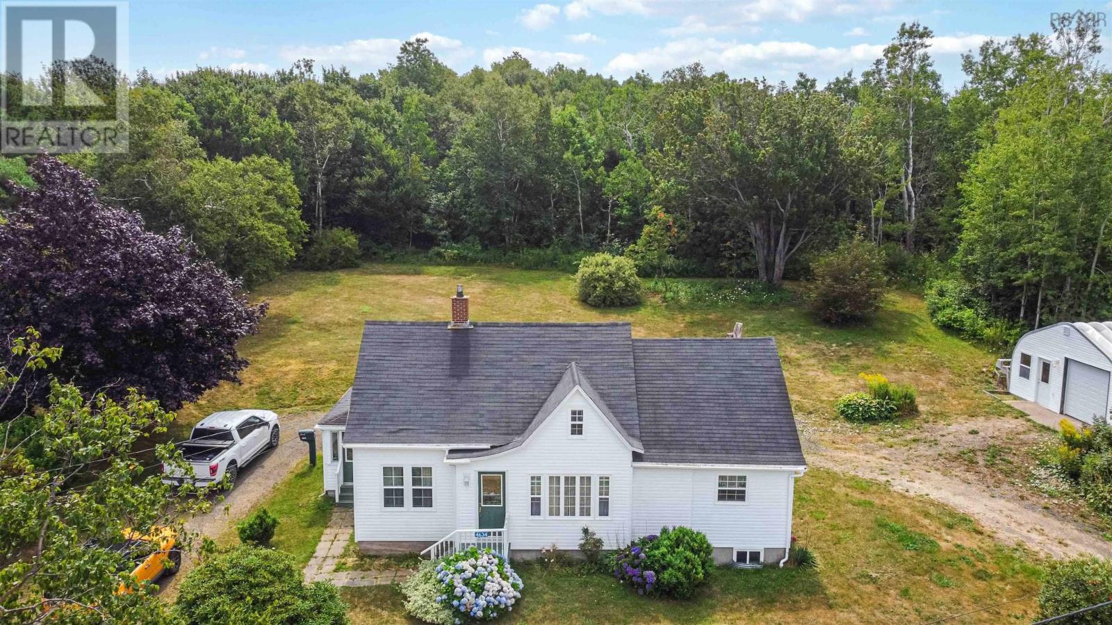 Property 35 of 51 of 4634 Shore Road W