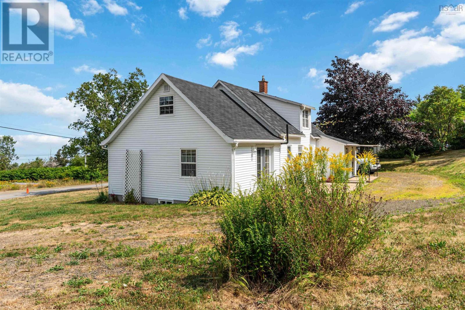 Property 11 of 51 of 4634 Shore Road W