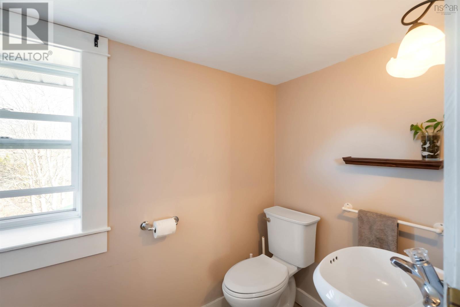 Property 15 of 48 of 1028 Culloden Road