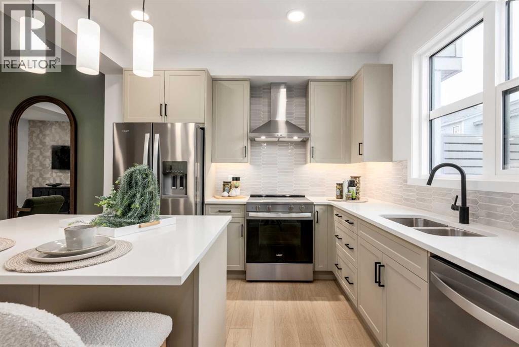 305, 437 Alpine Avenue SW, Calgary, Alberta