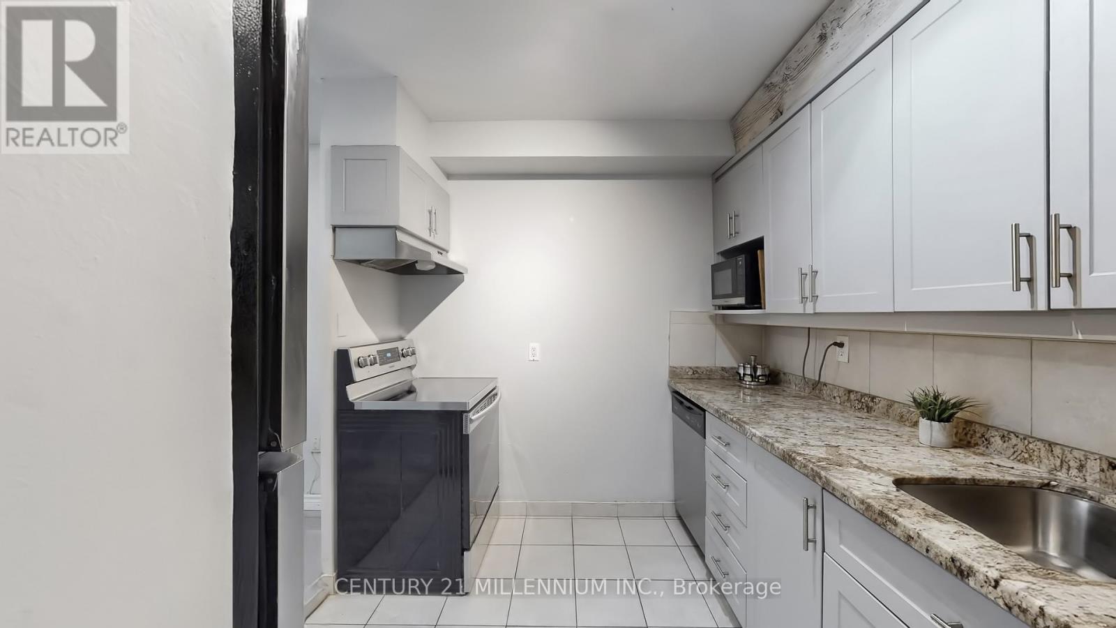#204 188 MILL STREET S - 11