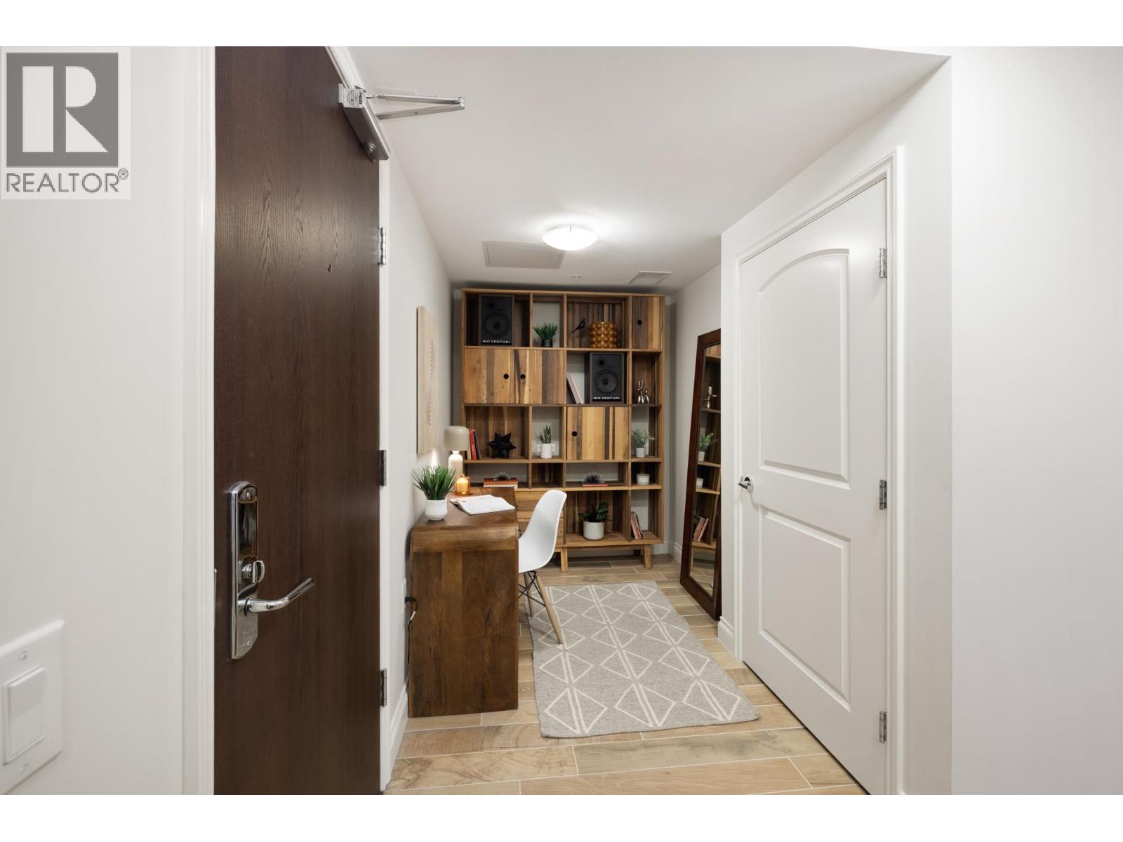 803 199 VICTORY SHIP WAY, North Vancouver