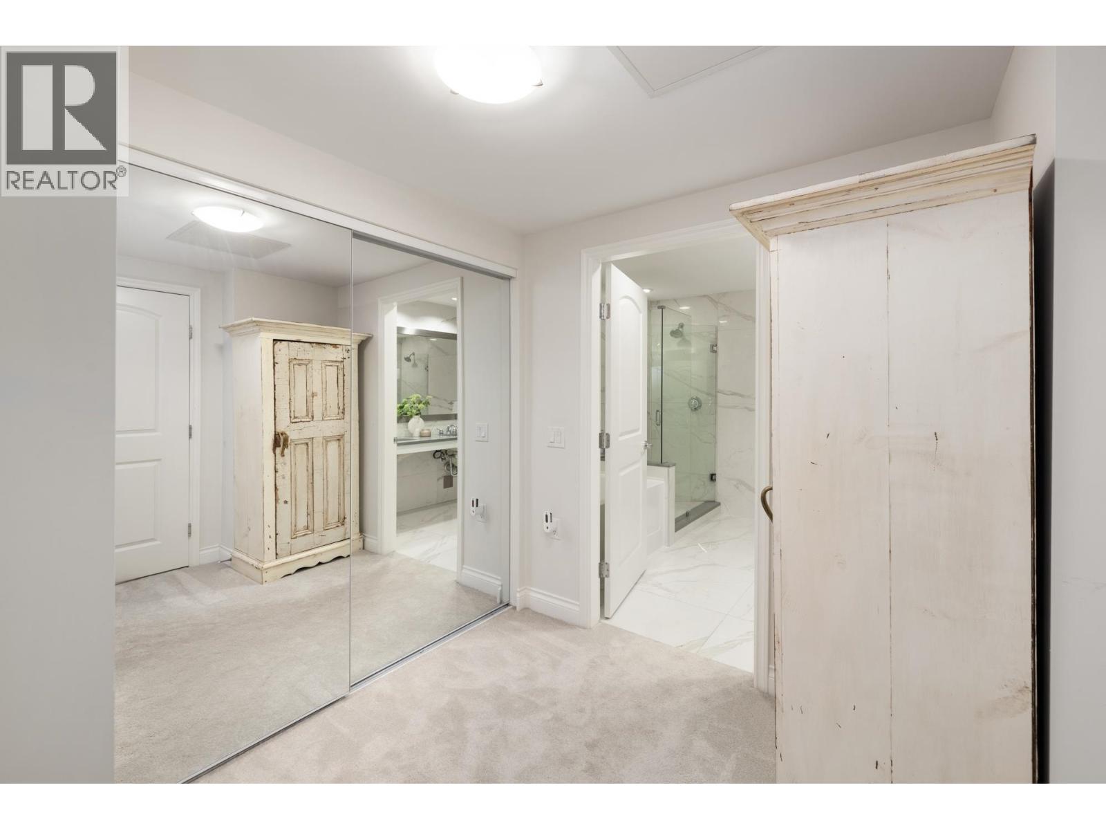 803 199 VICTORY SHIP WAY, North Vancouver