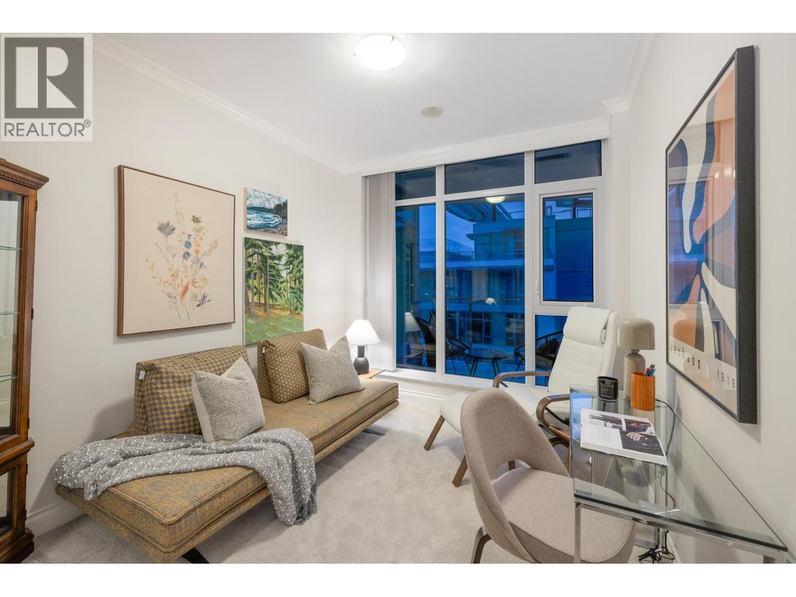 803 199 VICTORY SHIP WAY, North Vancouver