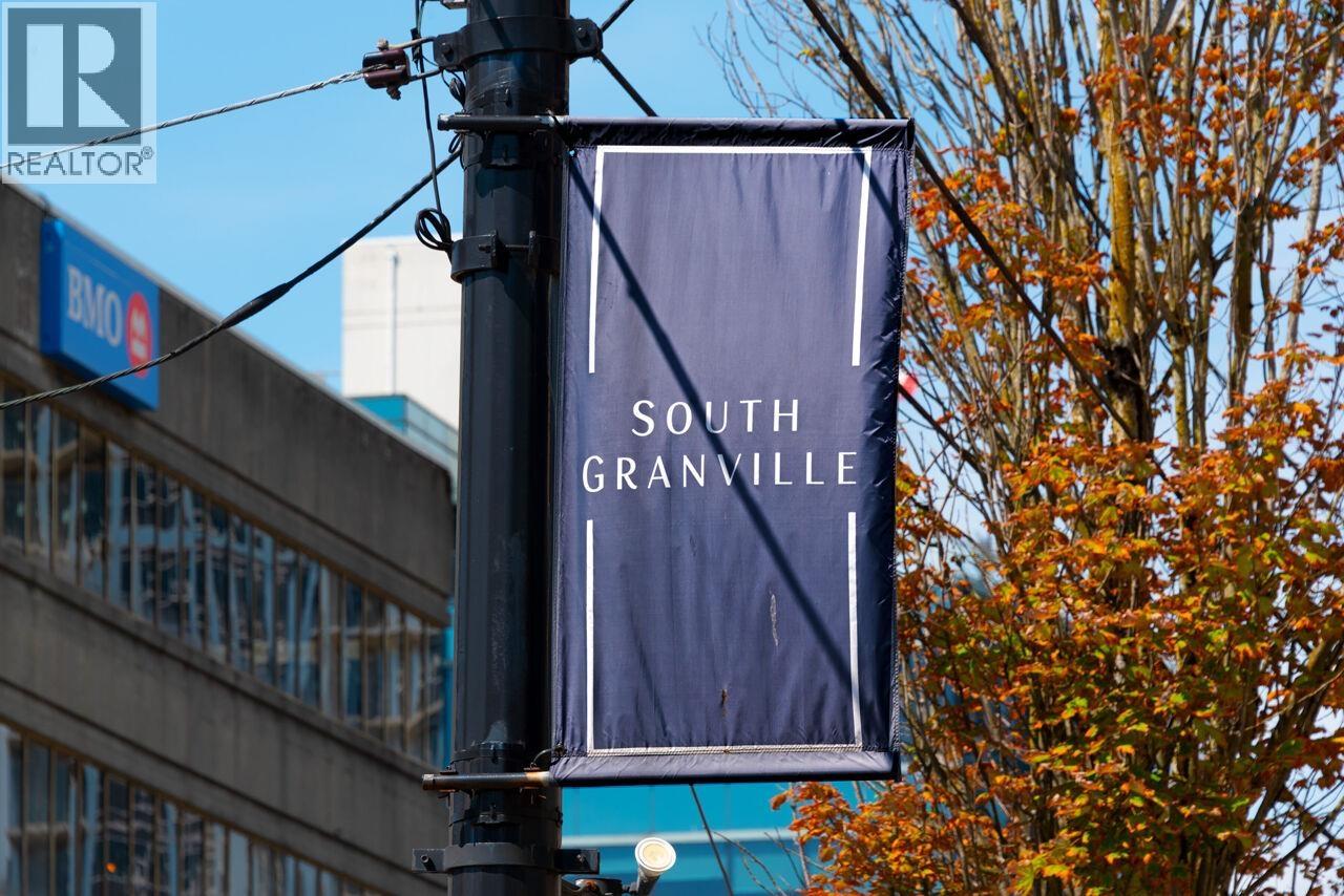 401 1566 W 13 AVENUE, Vancouver