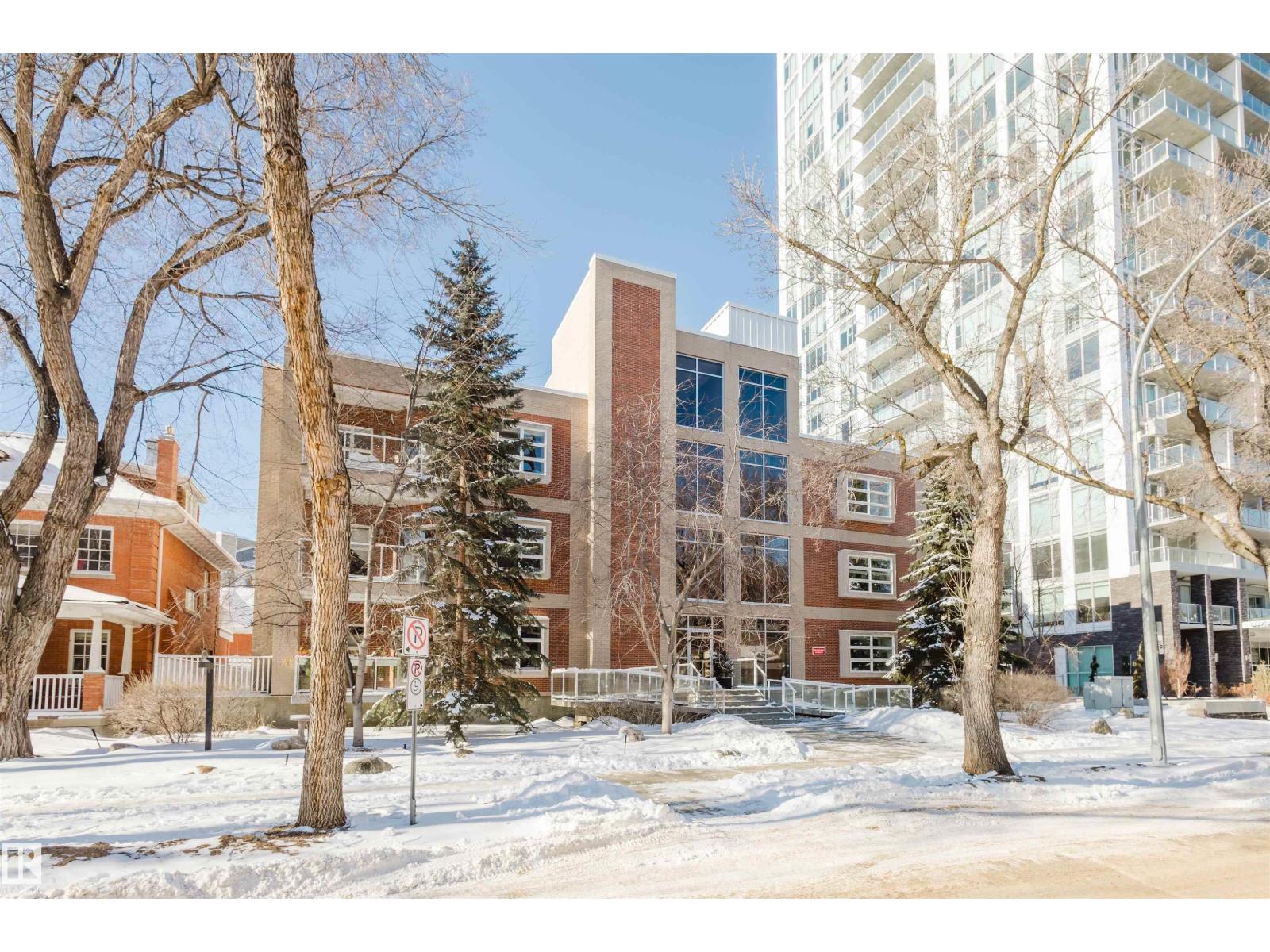#207 9910 111 ST NW - 27