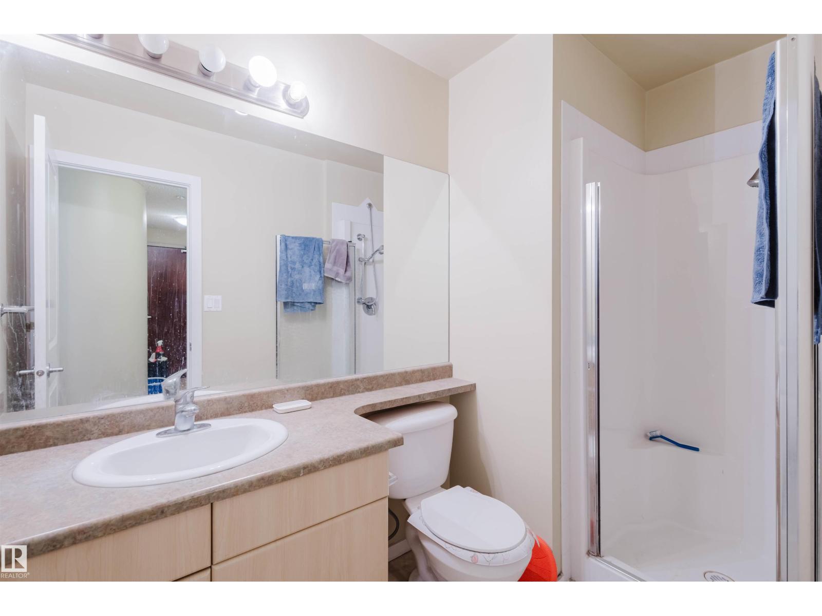 #207 9910 111 ST NW - 6