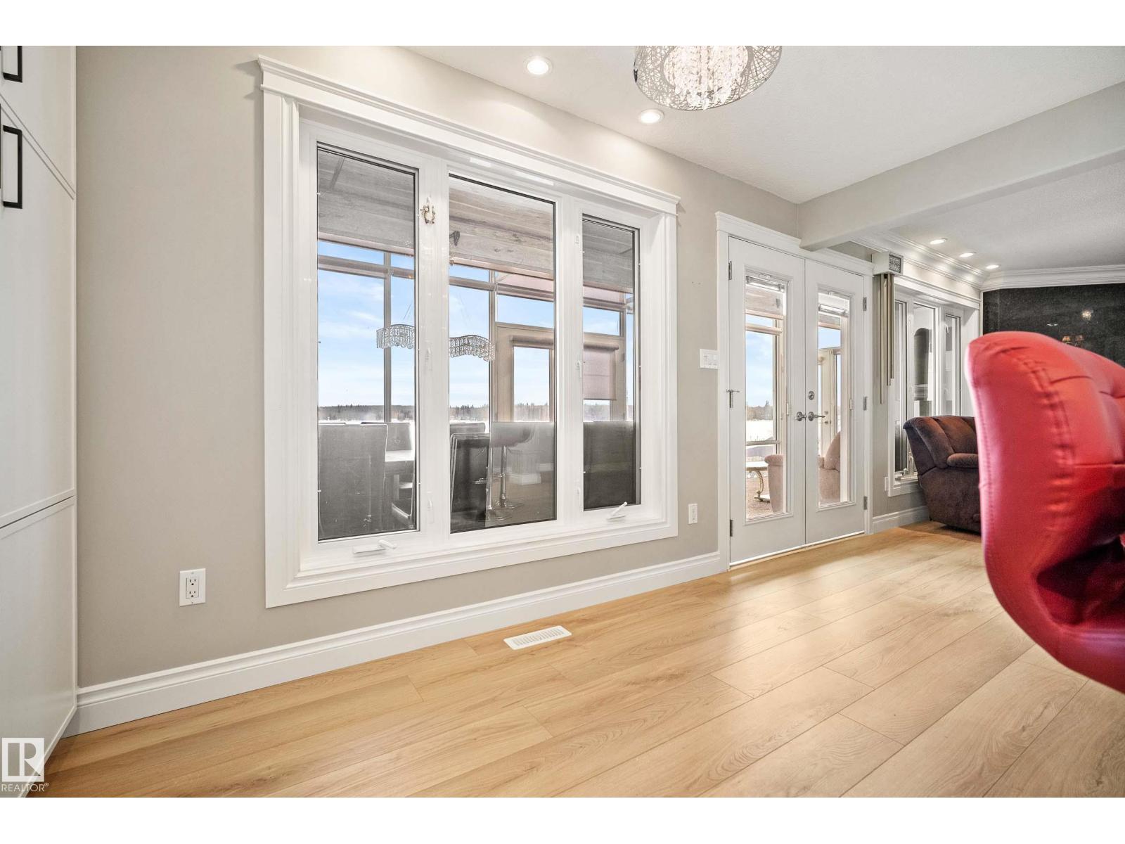 104 BAYVIEW DR, Rural Parkland County