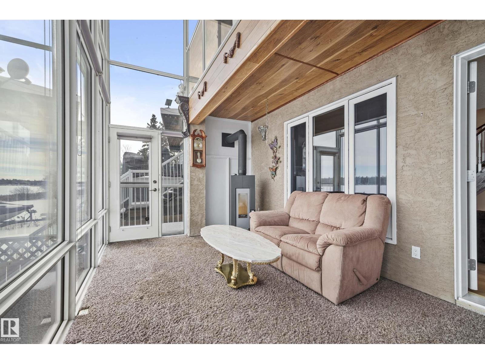 104 BAYVIEW DR, Rural Parkland County