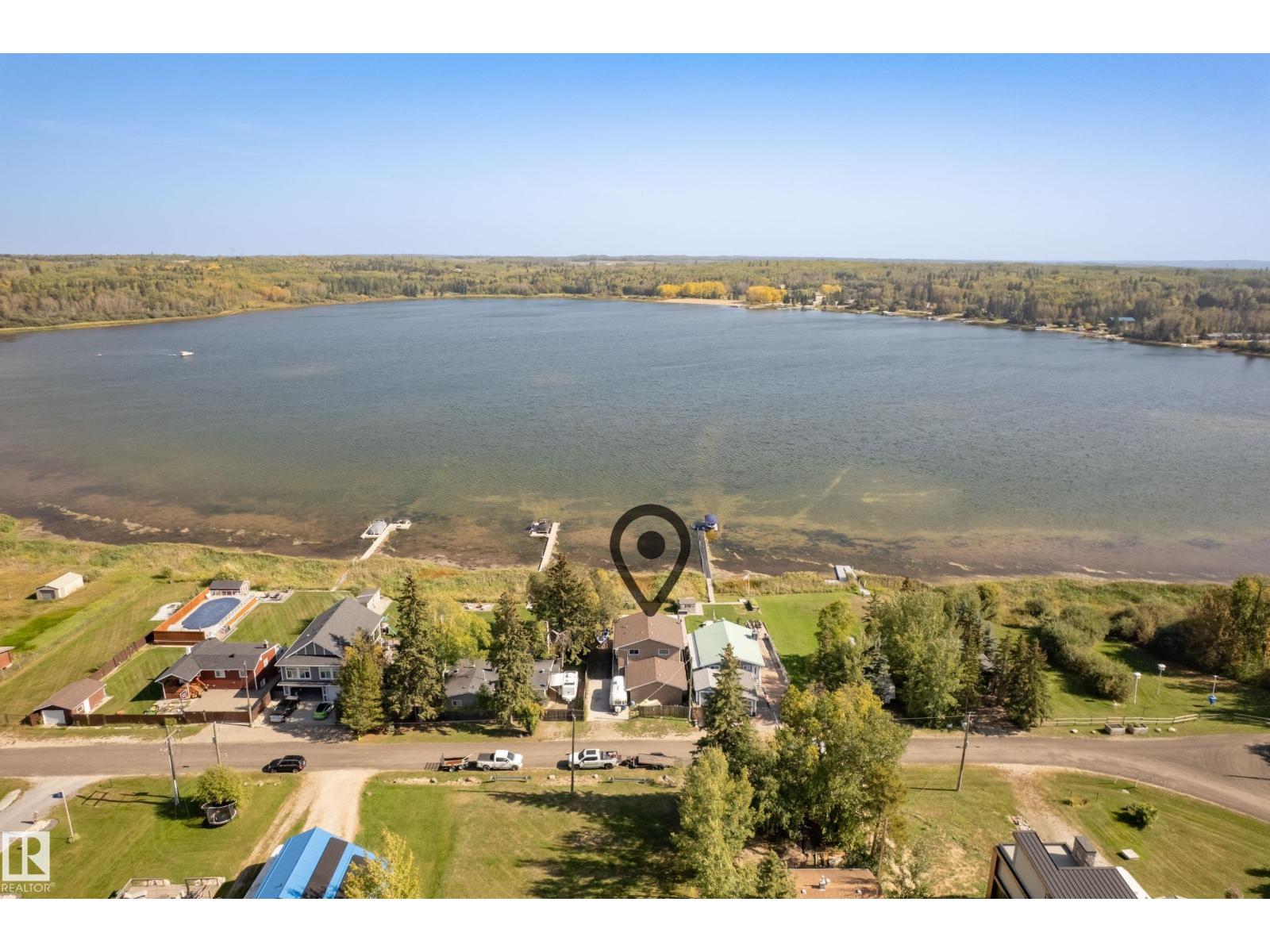 104 BAYVIEW DR, Rural Parkland County
