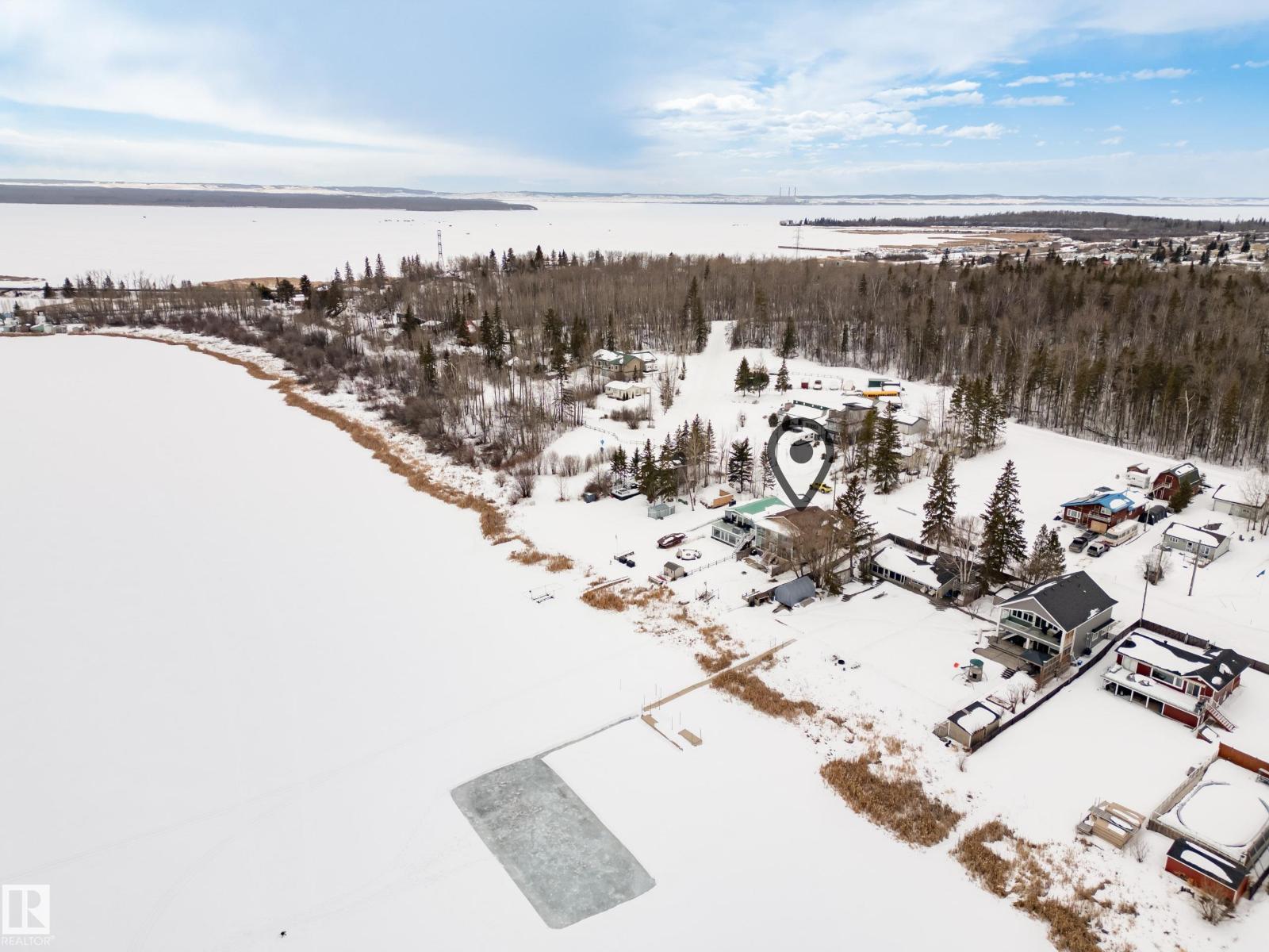 104 BAYVIEW DR, Rural Parkland County