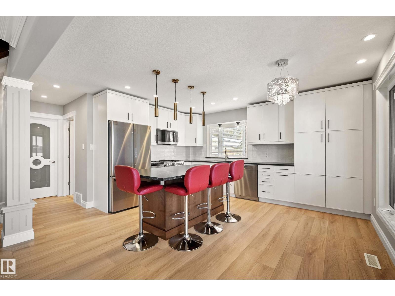 104 BAYVIEW DR, Rural Parkland County