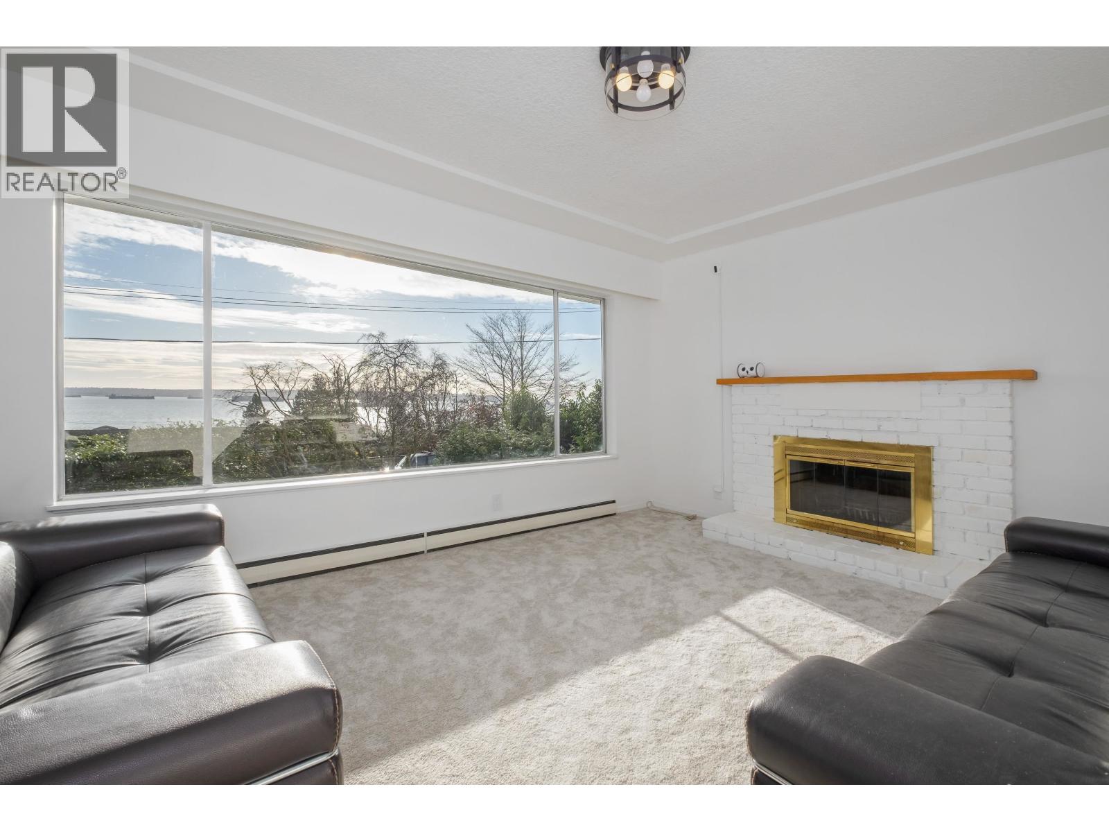 2773 LAWSON AVENUE, West Vancouver