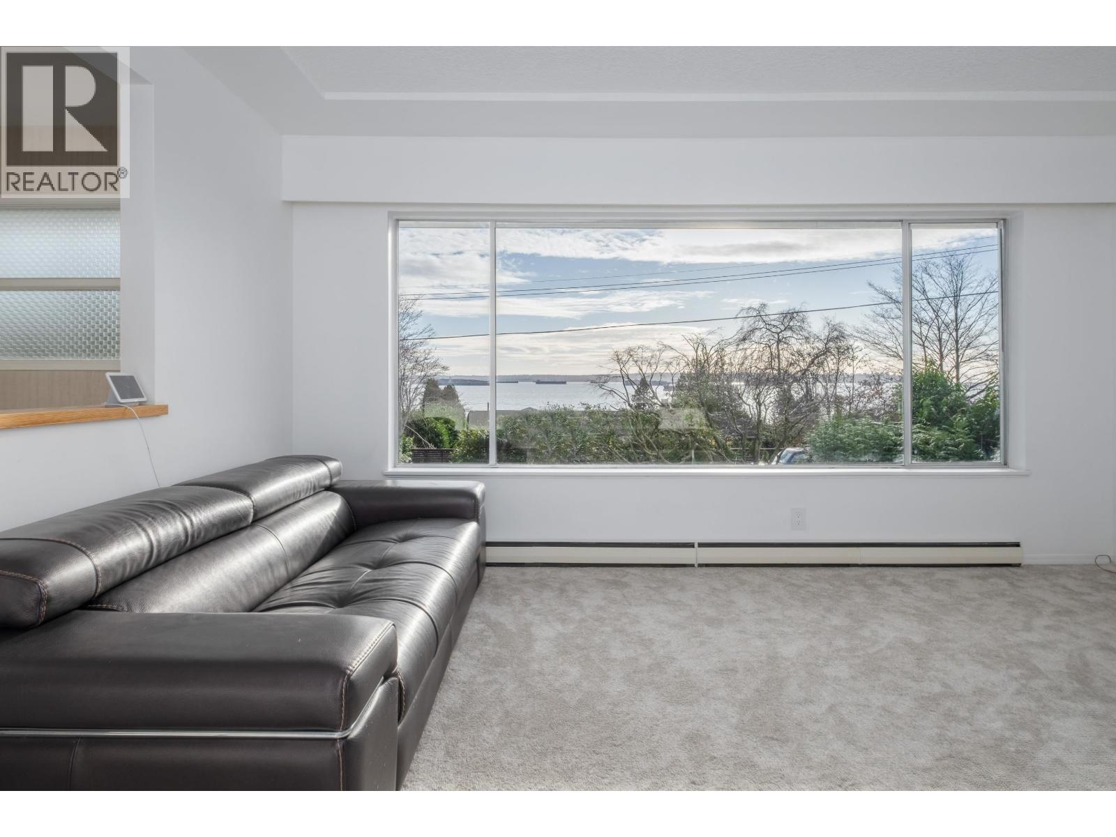 2773 LAWSON AVENUE, West Vancouver