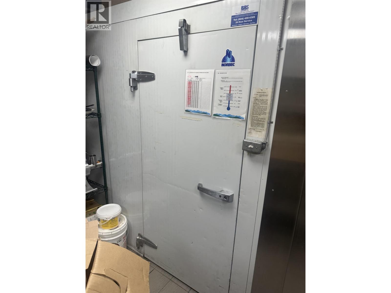 11250 CONFIDENTAL, Vancouver