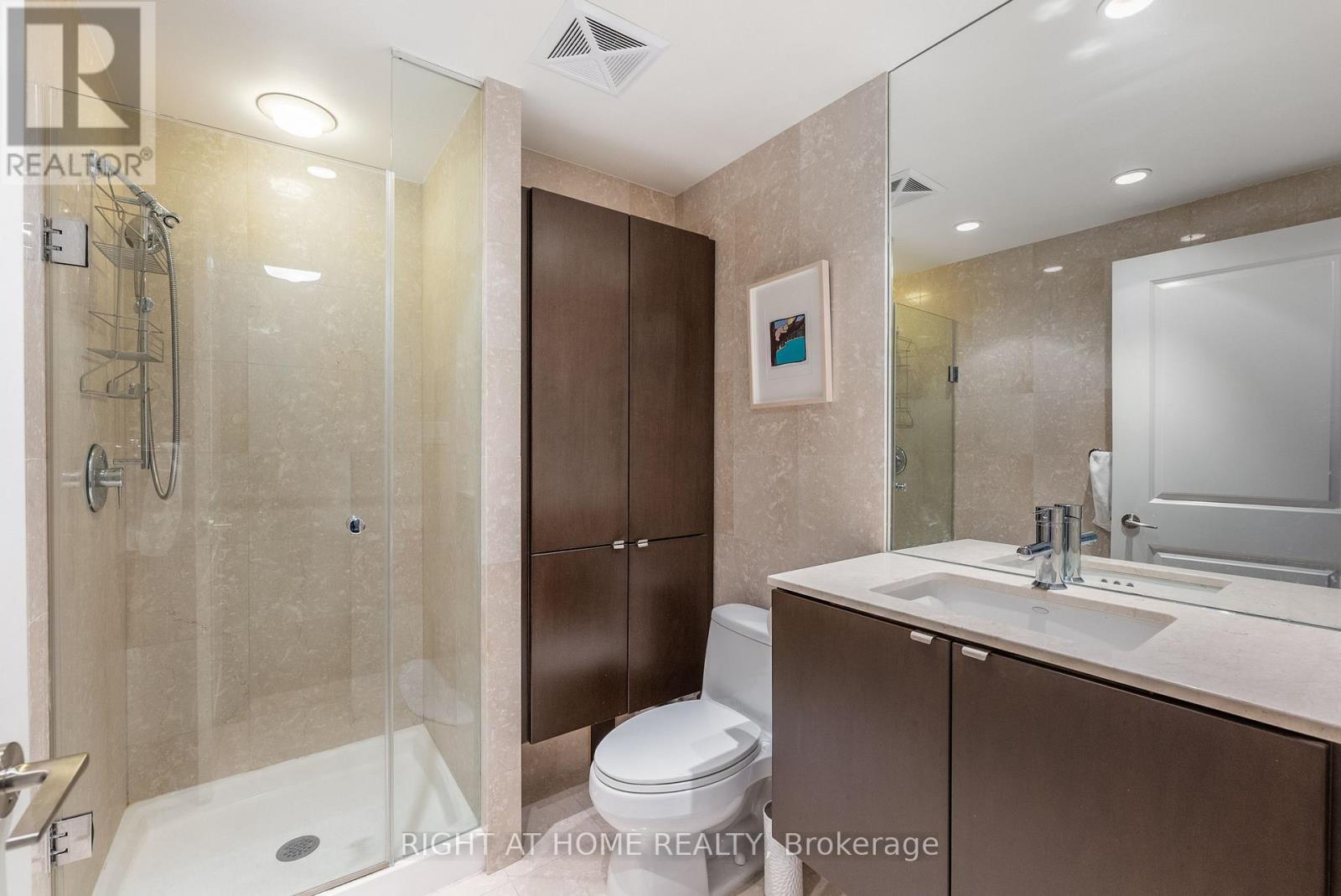 #704 1430 YONGE STREET - 26