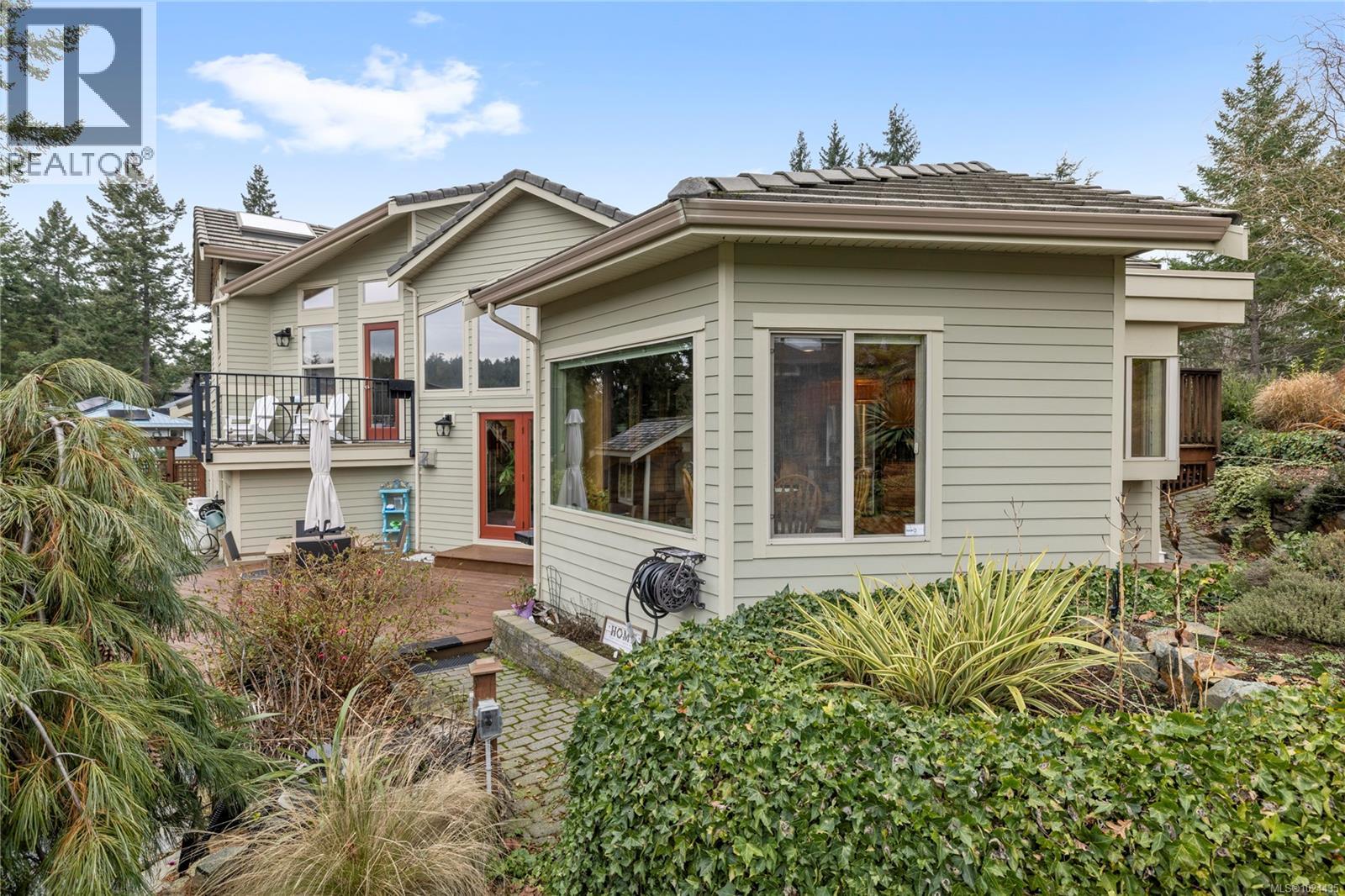 3380 Redden Rd, Nanoose Bay