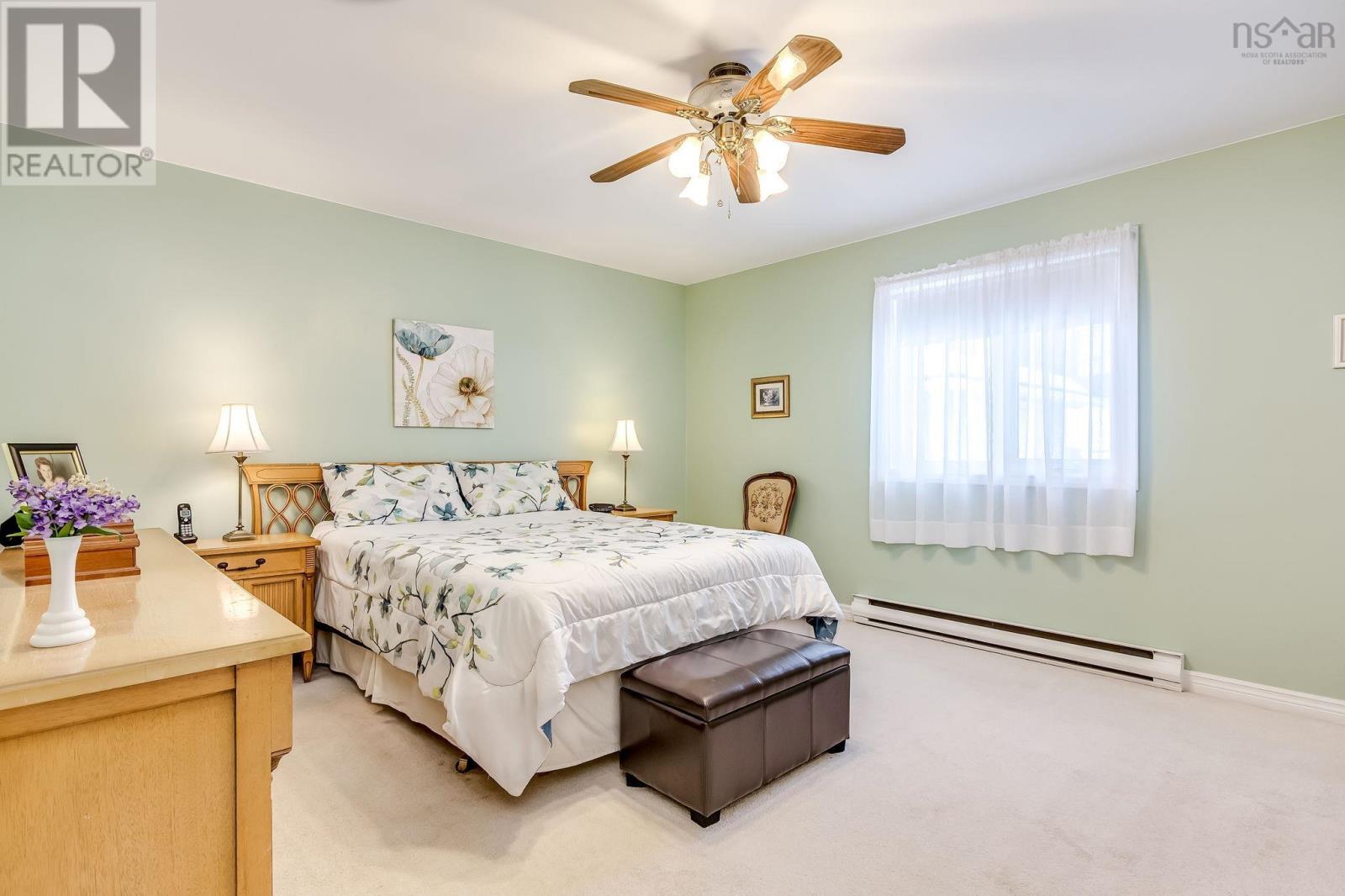 Property 34 of 45 of 162 Greenwich Drive