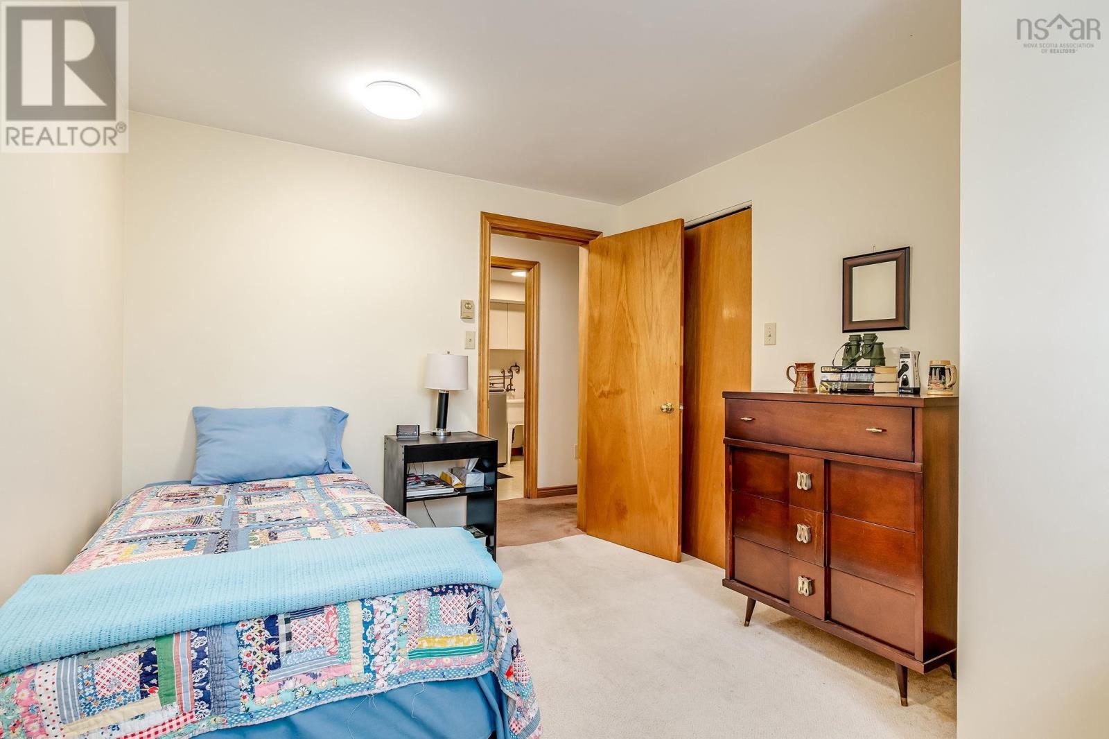 Property 38 of 45 of 162 Greenwich Drive