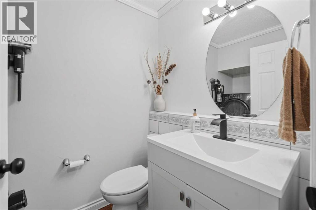 Single Family House for Sale in  Harvest Glen Way NE Harvest Hills Calgary 