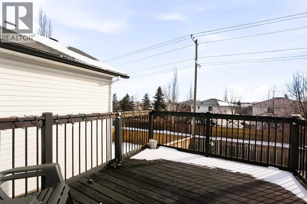 Single Family House for Sale in  Harvest Glen Way NE Harvest Hills Calgary 