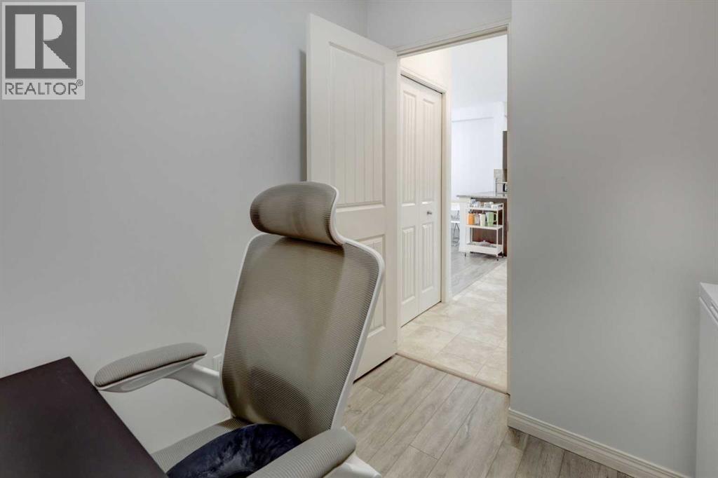 Single Family House for Sale in   Sherwood Boulevard NW Sherwood Calgary 