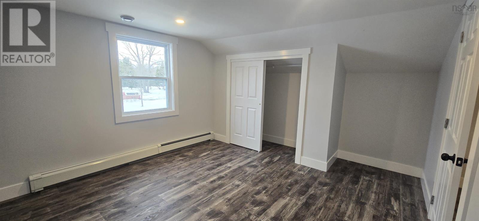 Property 39 of 47 of 914 Maple Avenue