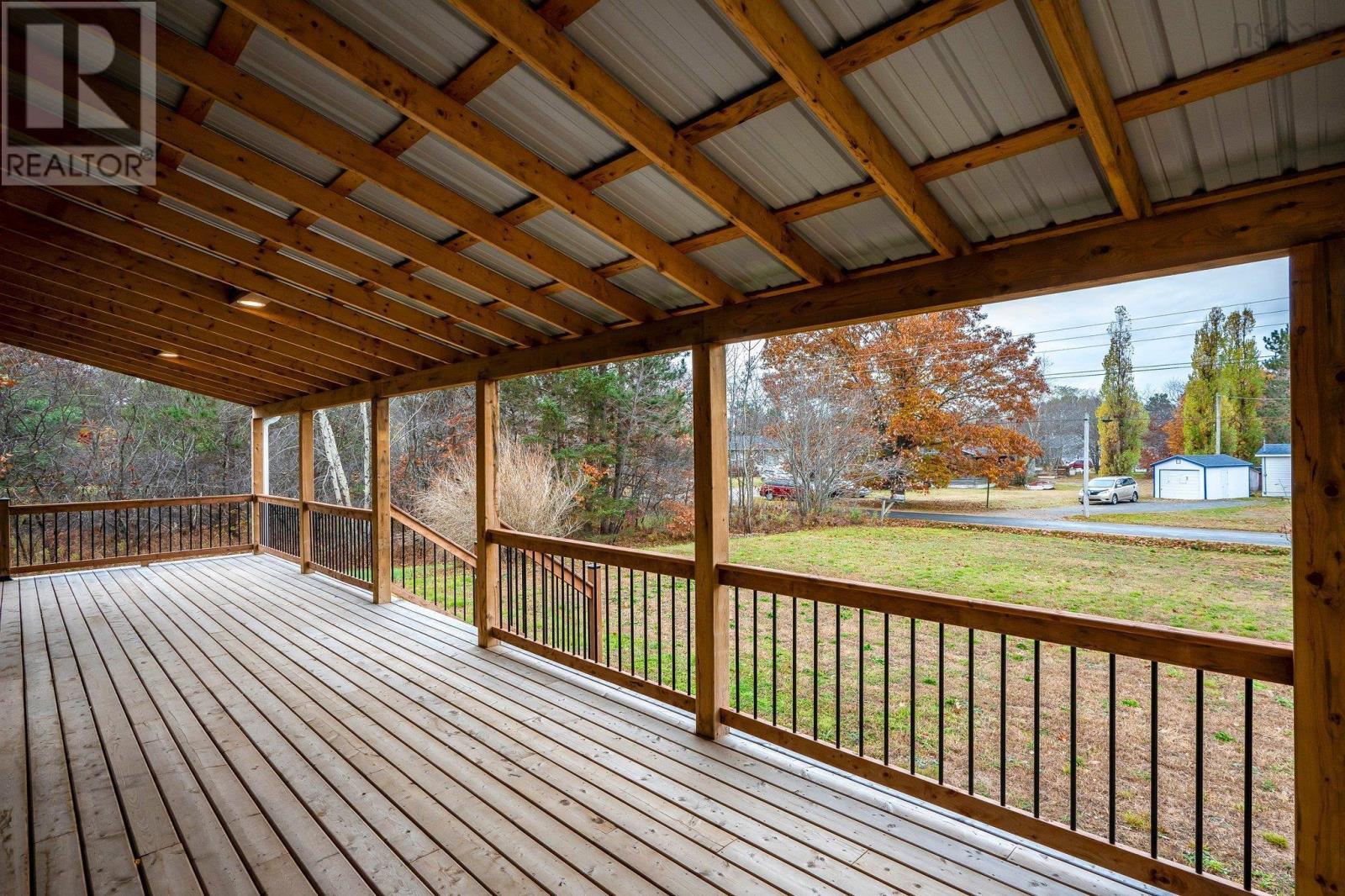 Property 38 of 47 of 914 Maple Avenue