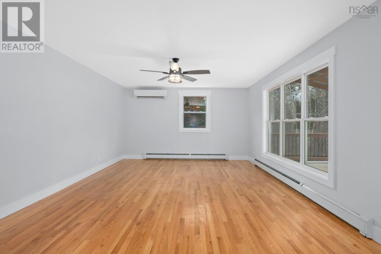 Property 34 of 47 of 914 Maple Avenue