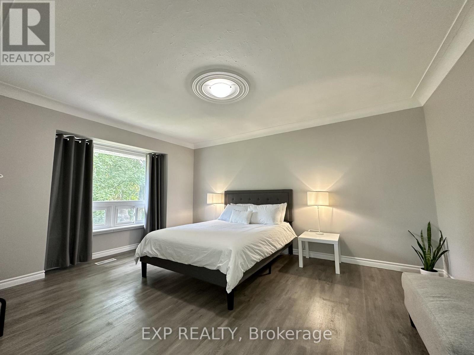 16 BROADVIEW AVENUE - 16