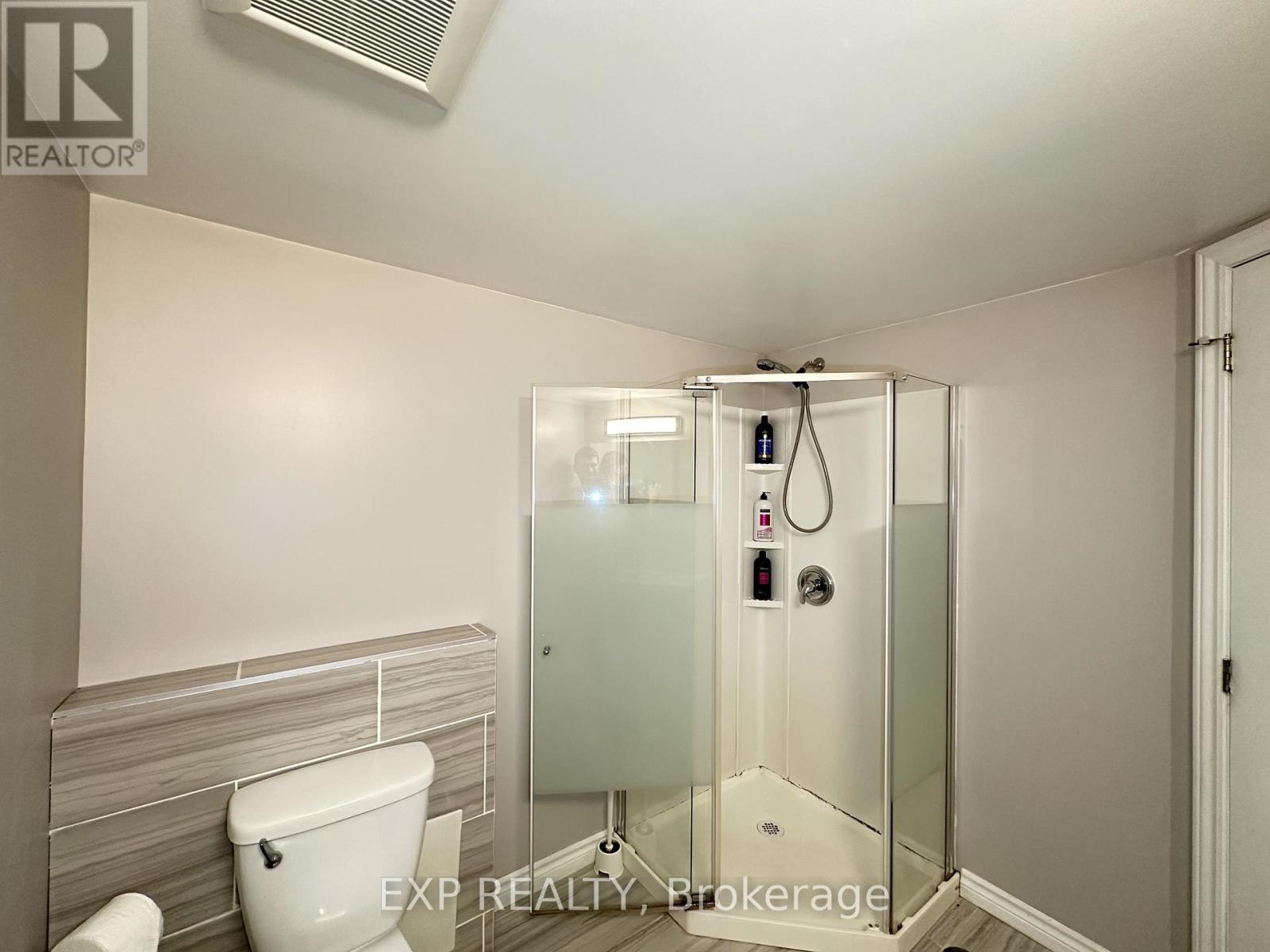16 BROADVIEW AVENUE - 27