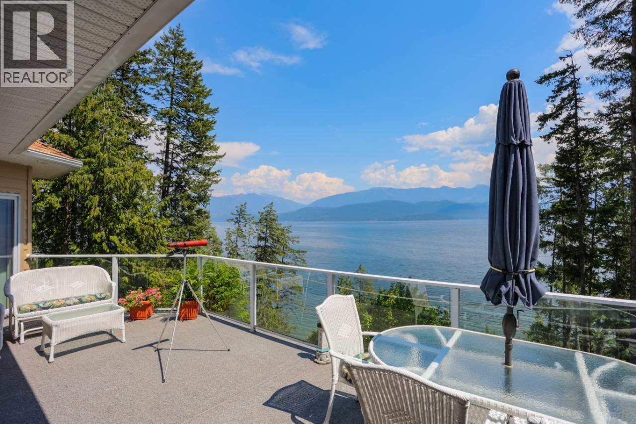 924 QUEENS Road, Balfour