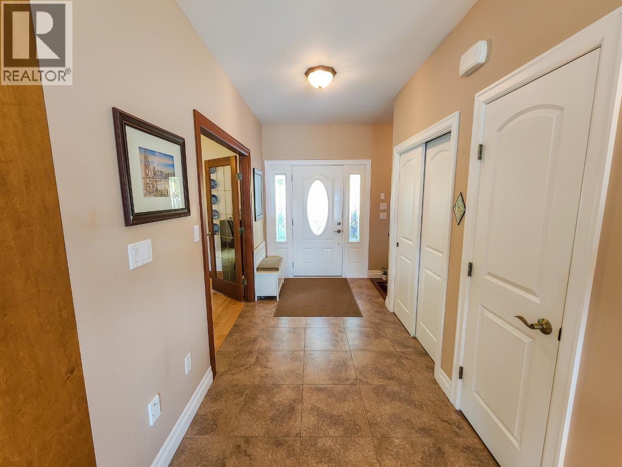 924 QUEENS Road, Balfour