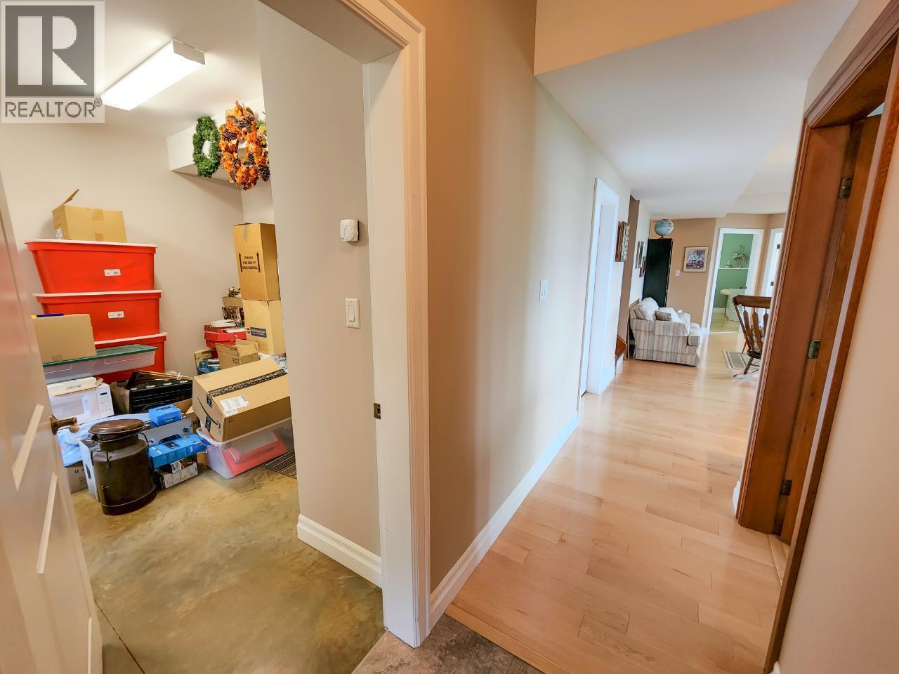 924 QUEENS Road, Balfour