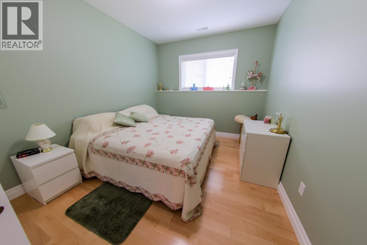 924 QUEENS Road, Balfour