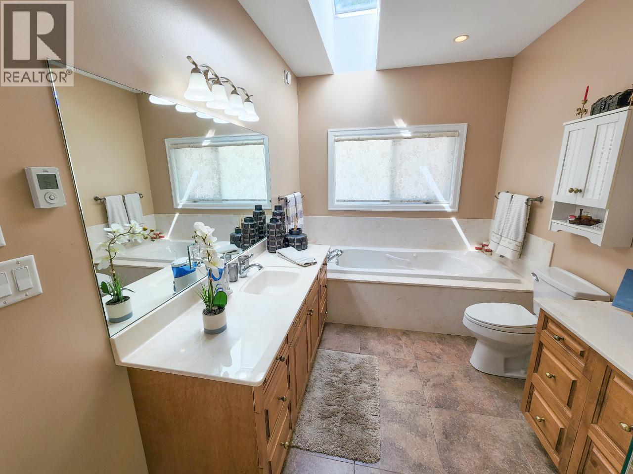 924 QUEENS Road, Balfour