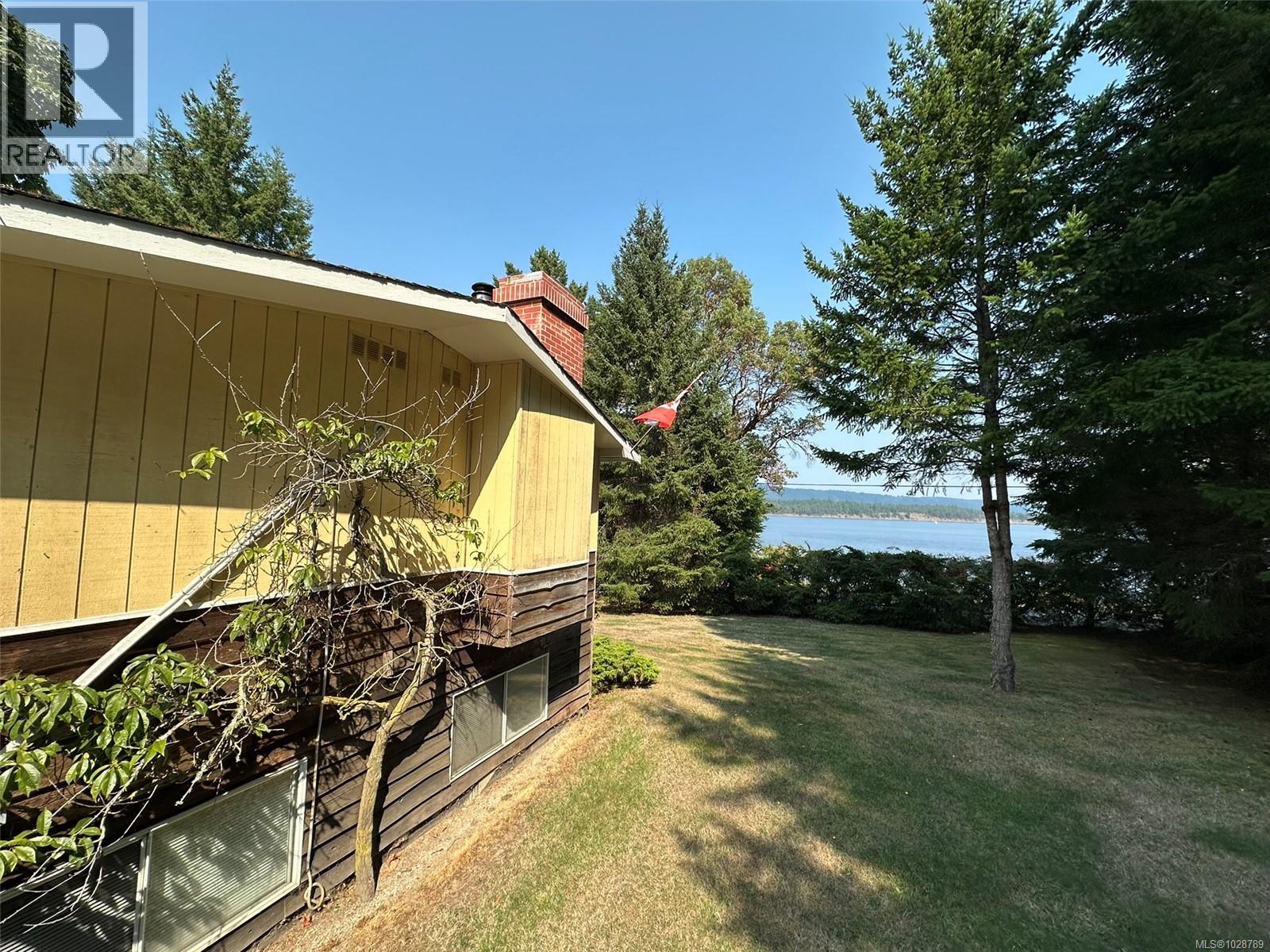 1520 North Beach Rd, Salt Spring