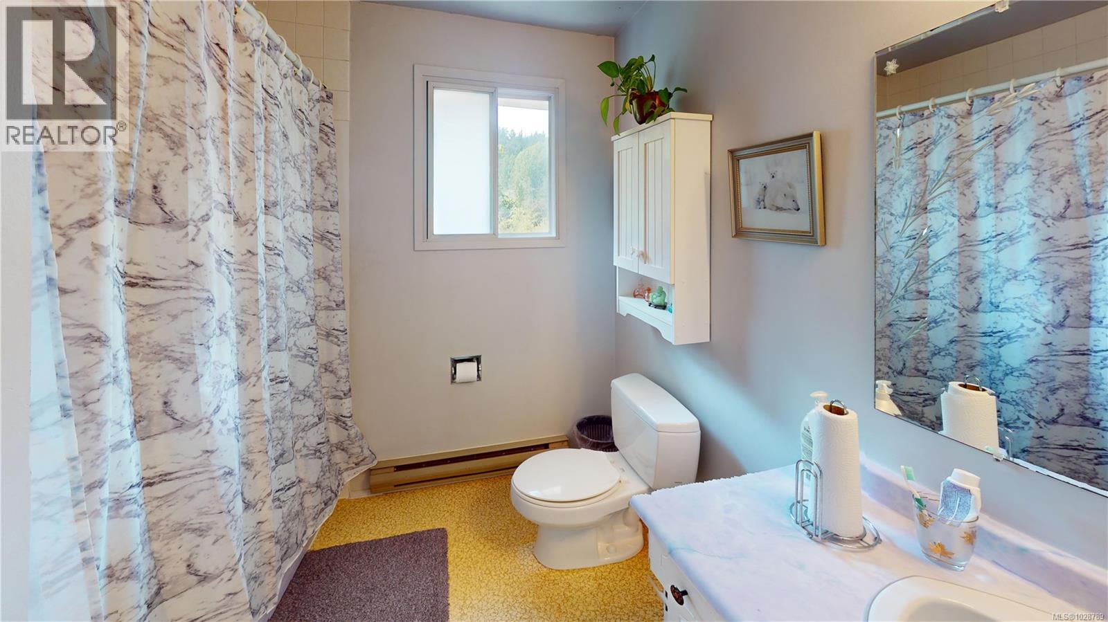 1520 North Beach Rd, Salt Spring