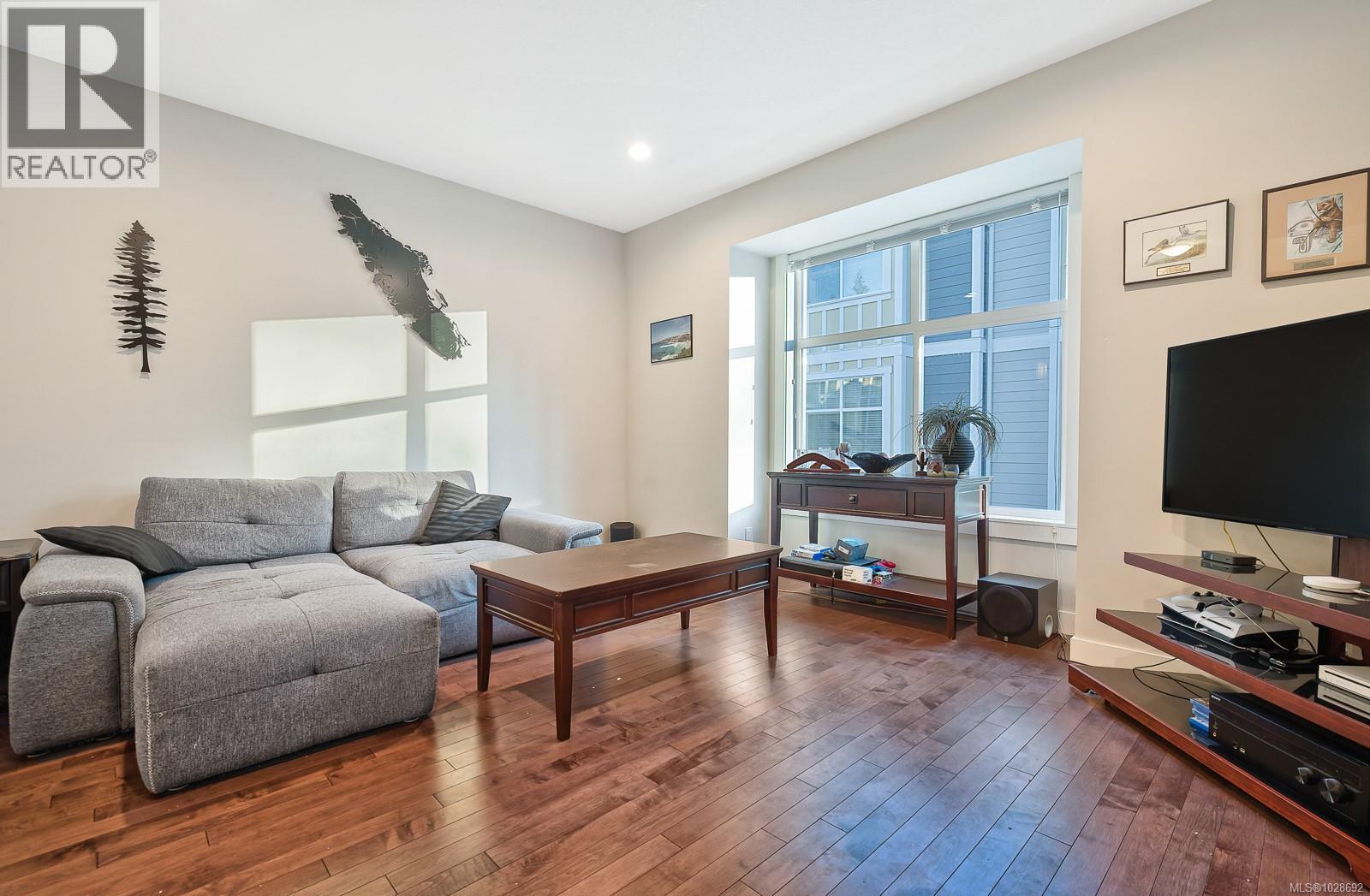 #128 6057 DOUMONT RD - 13