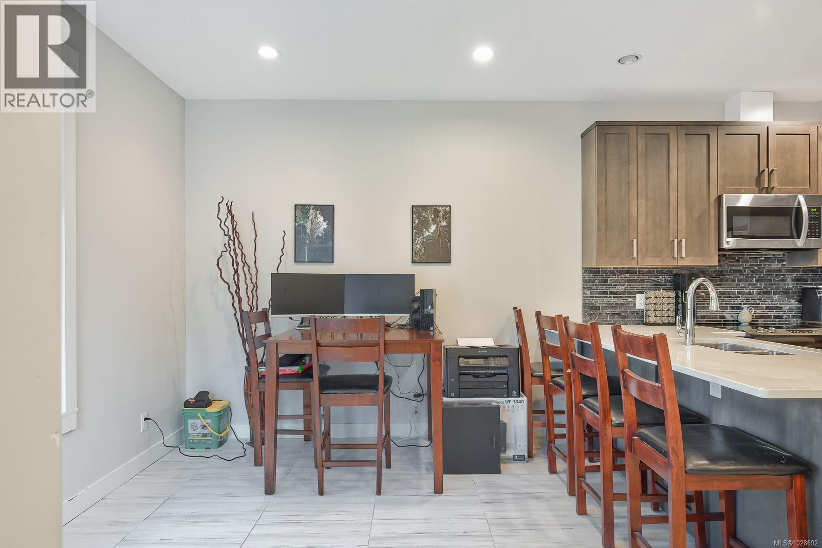 #128 6057 DOUMONT RD - 7