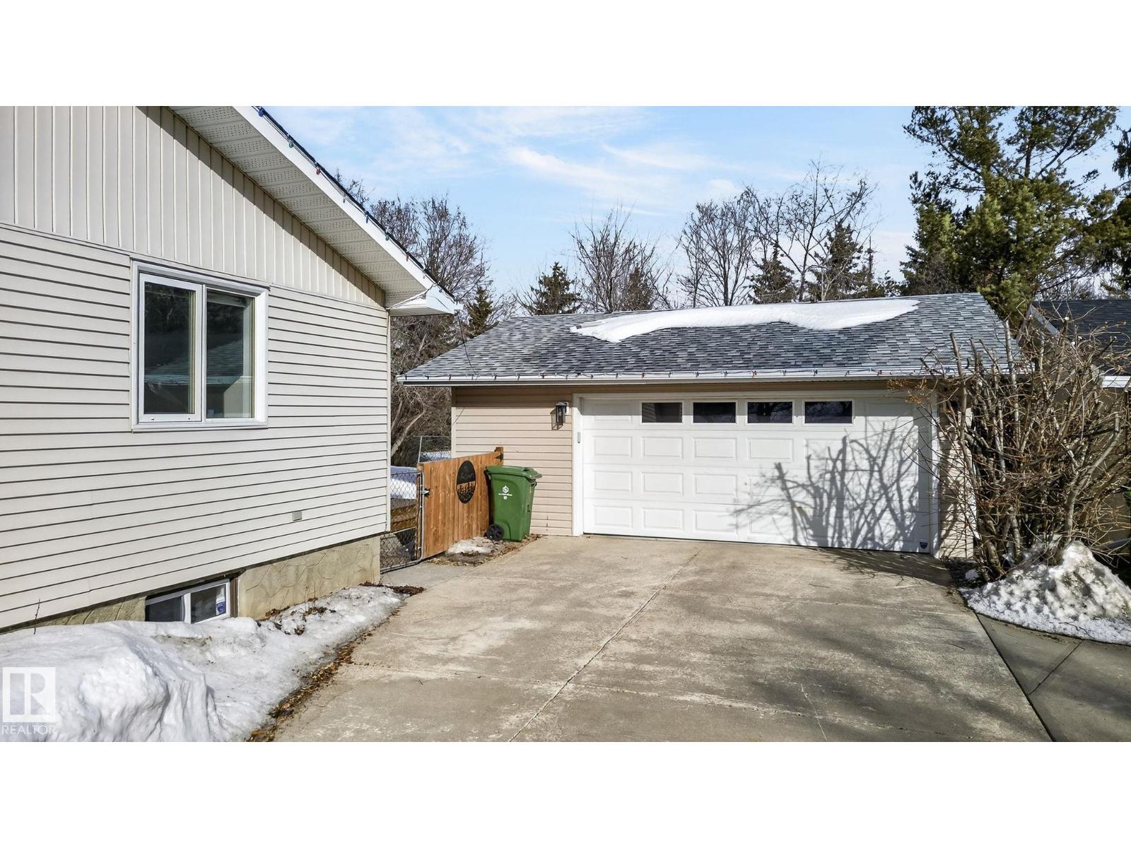 9110 98 AV, Fort Saskatchewan