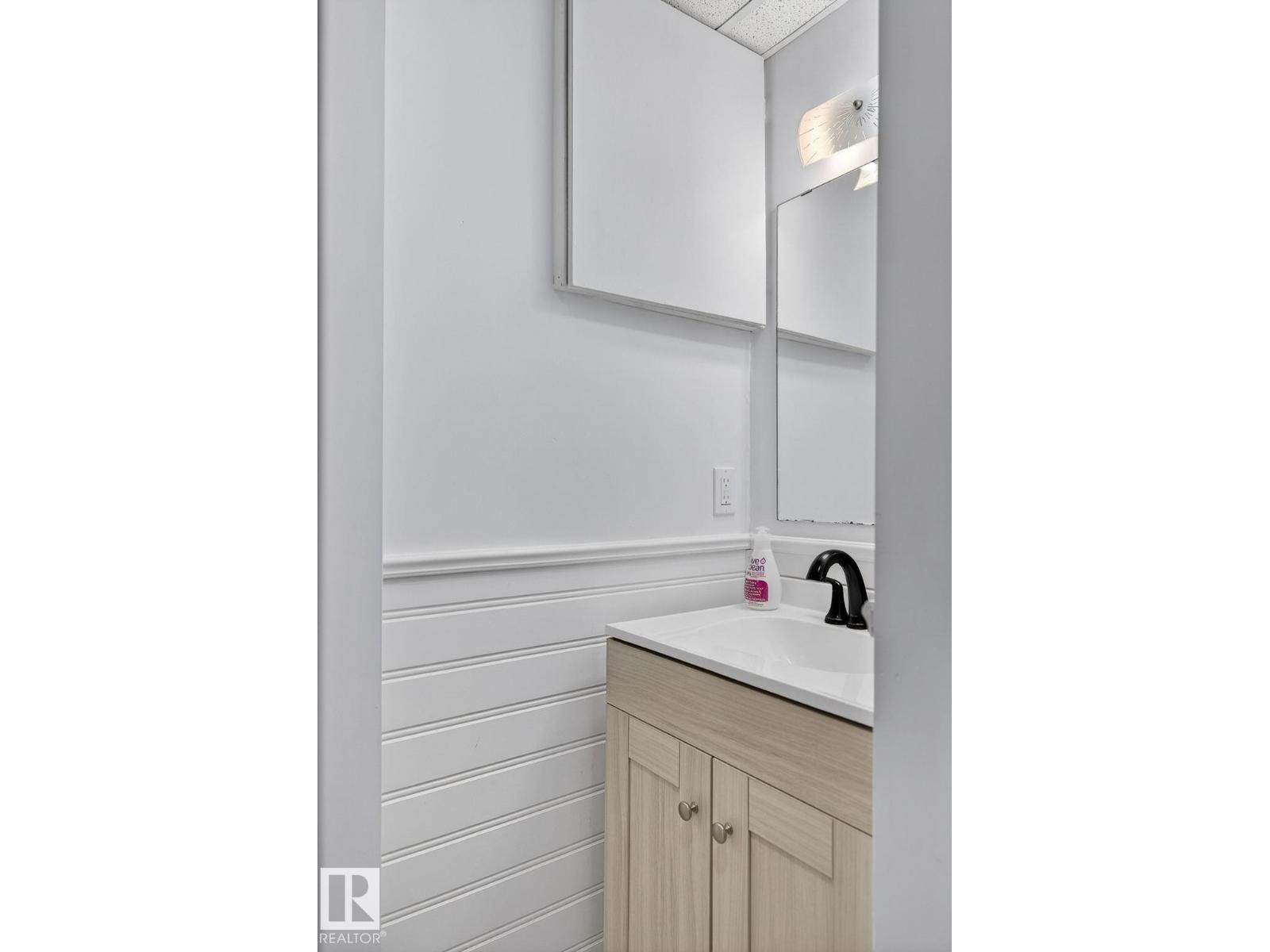 9110 98 AV, Fort Saskatchewan