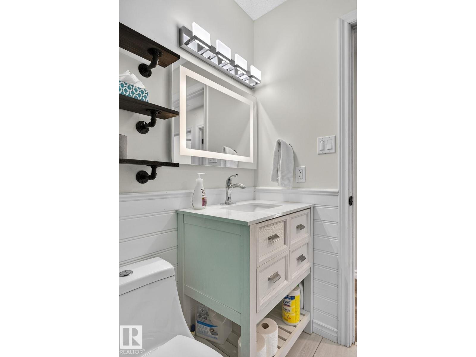 9110 98 AV, Fort Saskatchewan