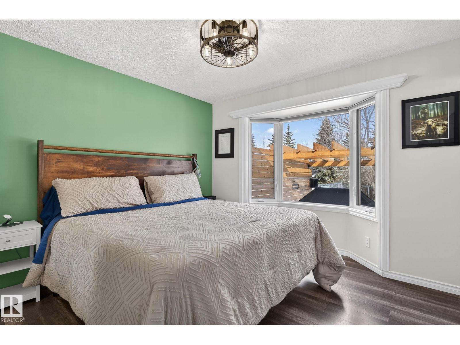 9110 98 AV, Fort Saskatchewan