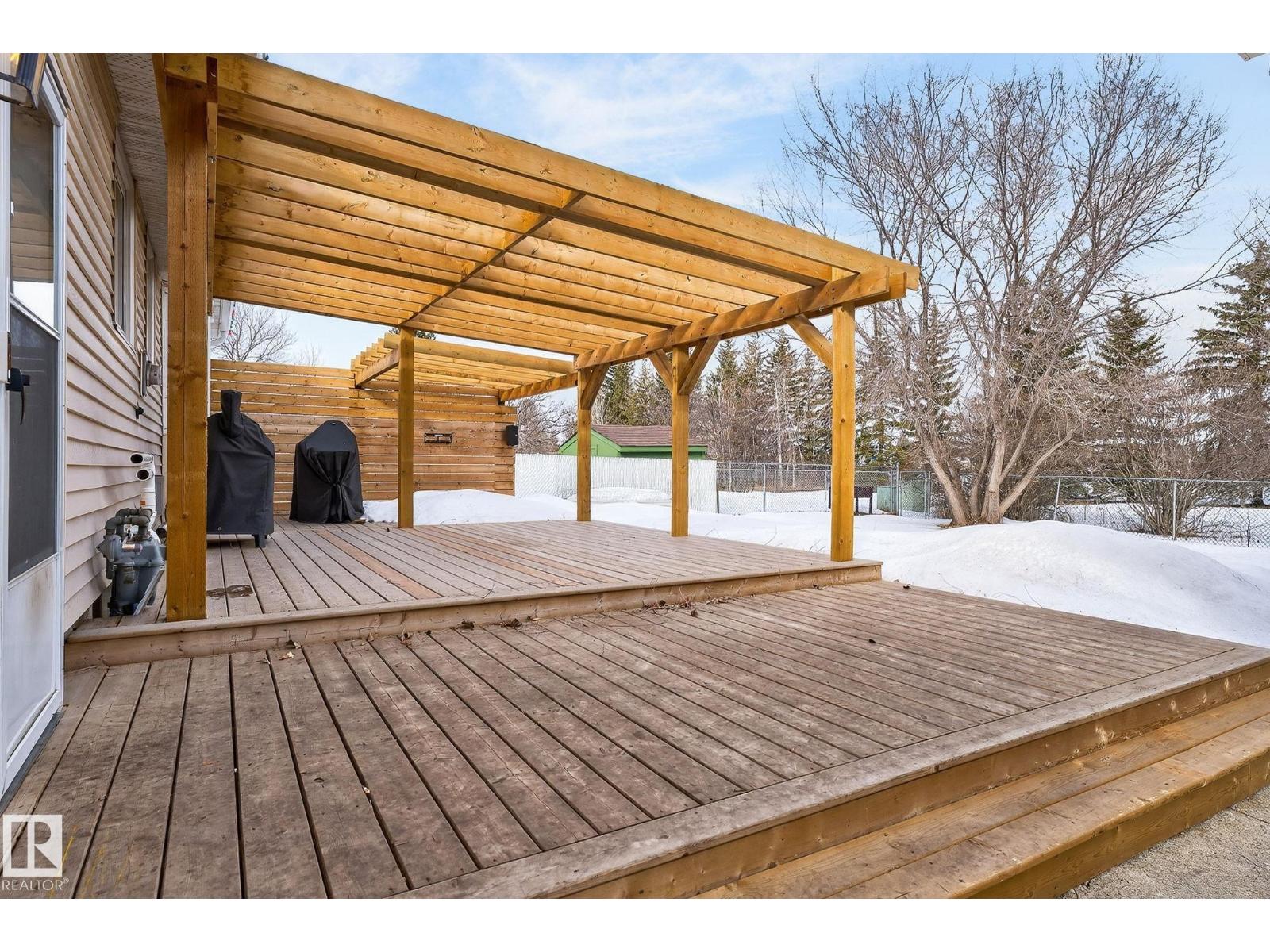 9110 98 AV, Fort Saskatchewan