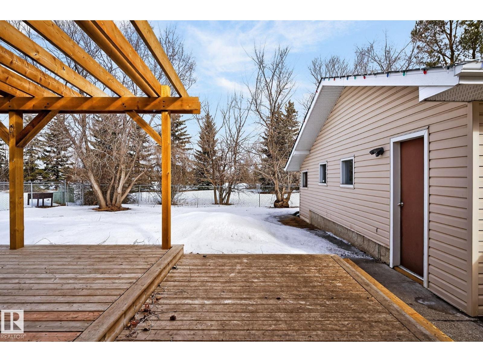 9110 98 AV, Fort Saskatchewan