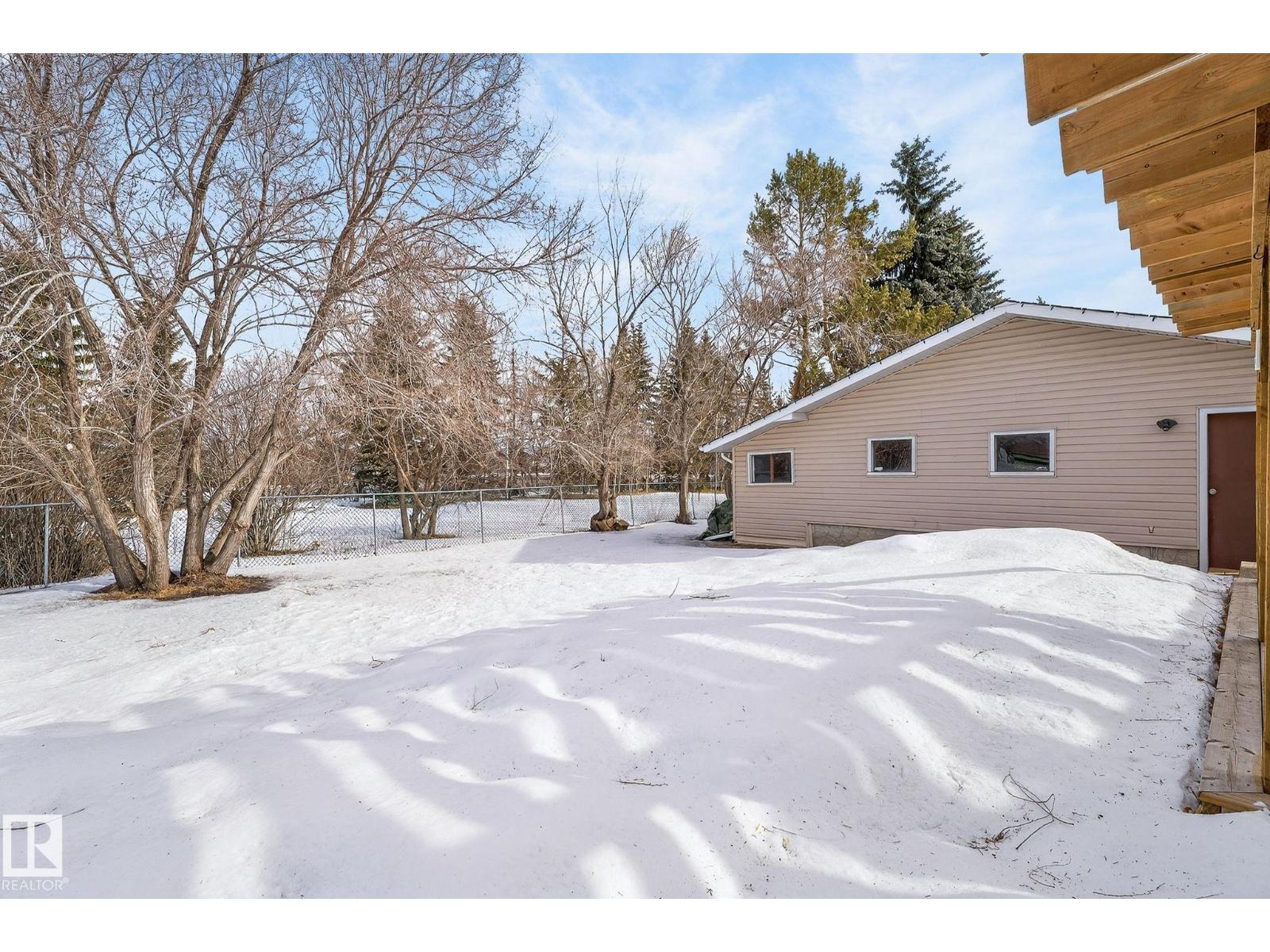 9110 98 AV, Fort Saskatchewan