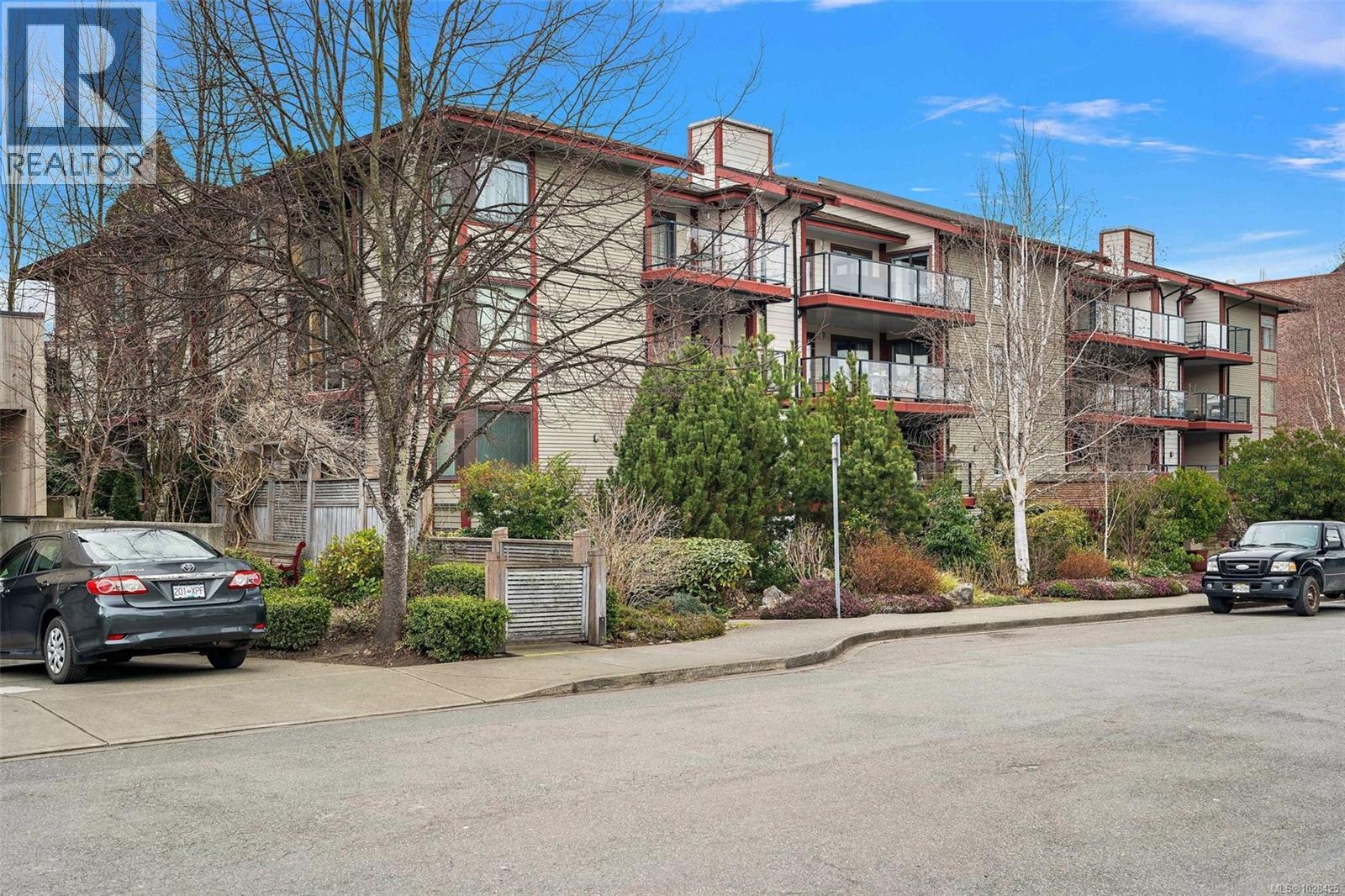 #103 420 PARRY ST - Image 3