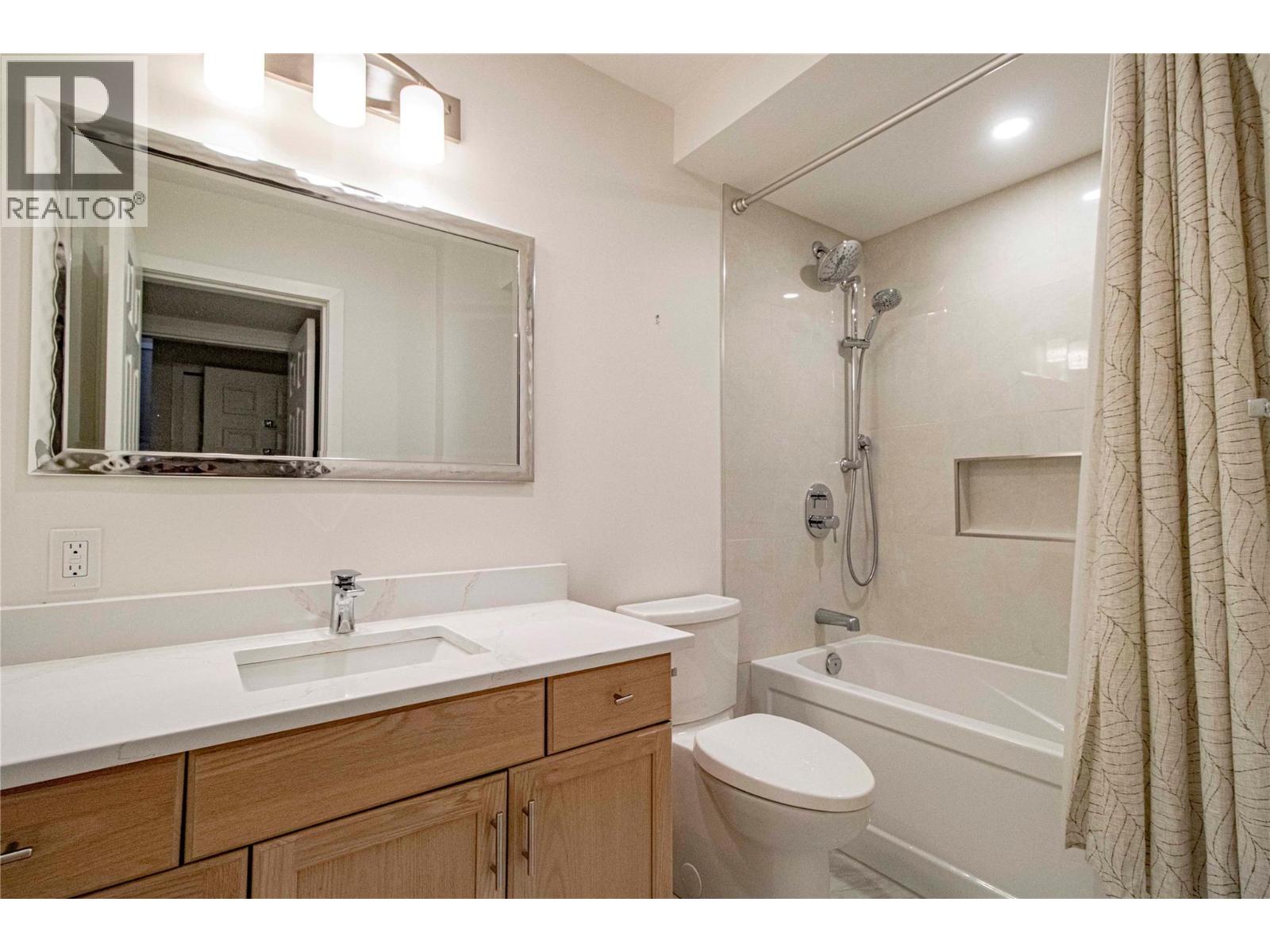 3948 Finnerty Road Unit# 145, Penticton