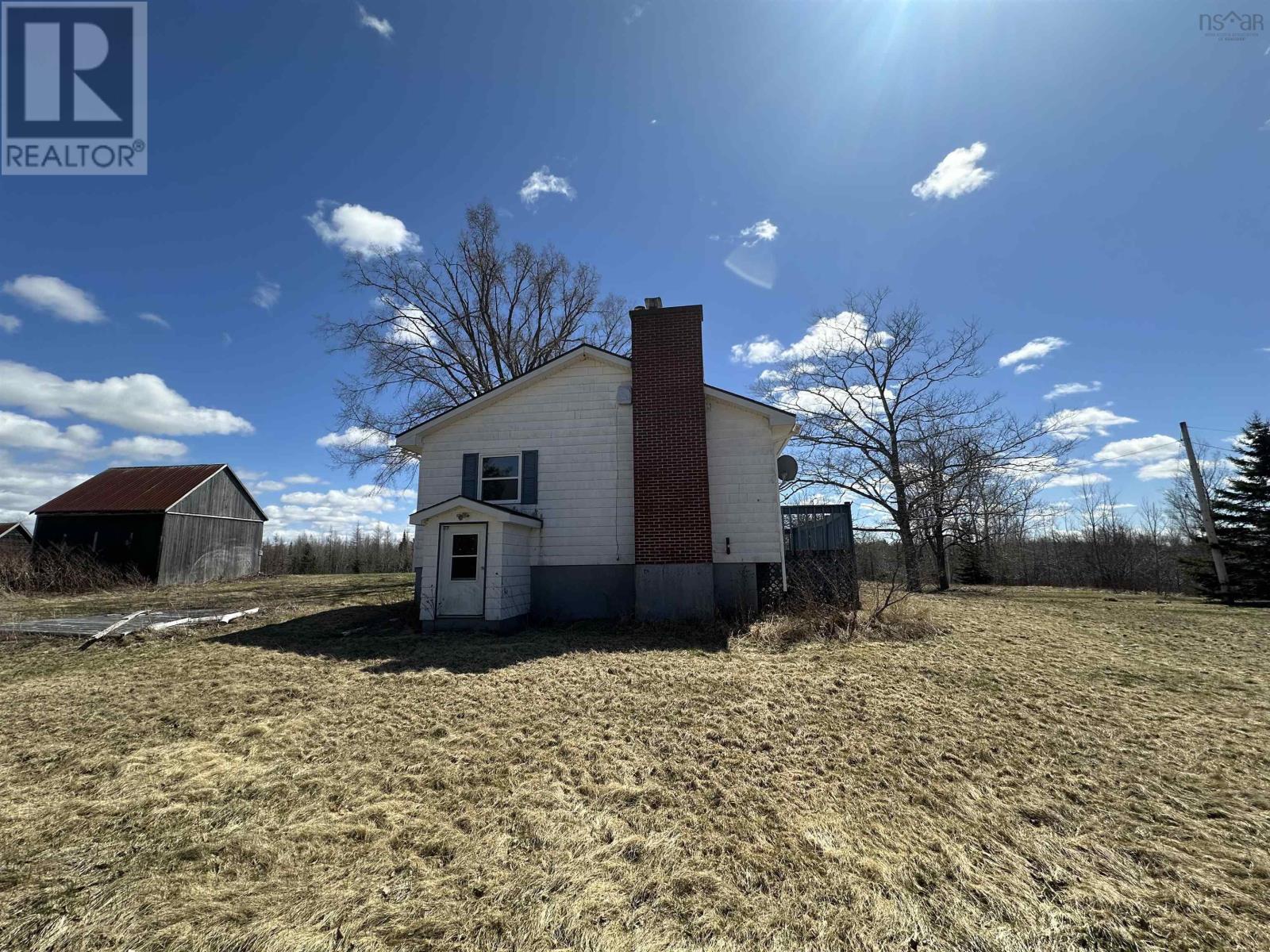 Property 16 of 26 of 12625 Highway 215